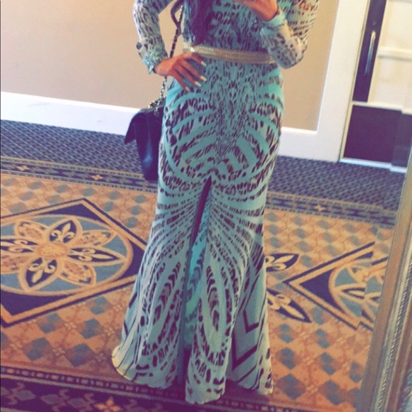 Dress - Picture 5 of 5